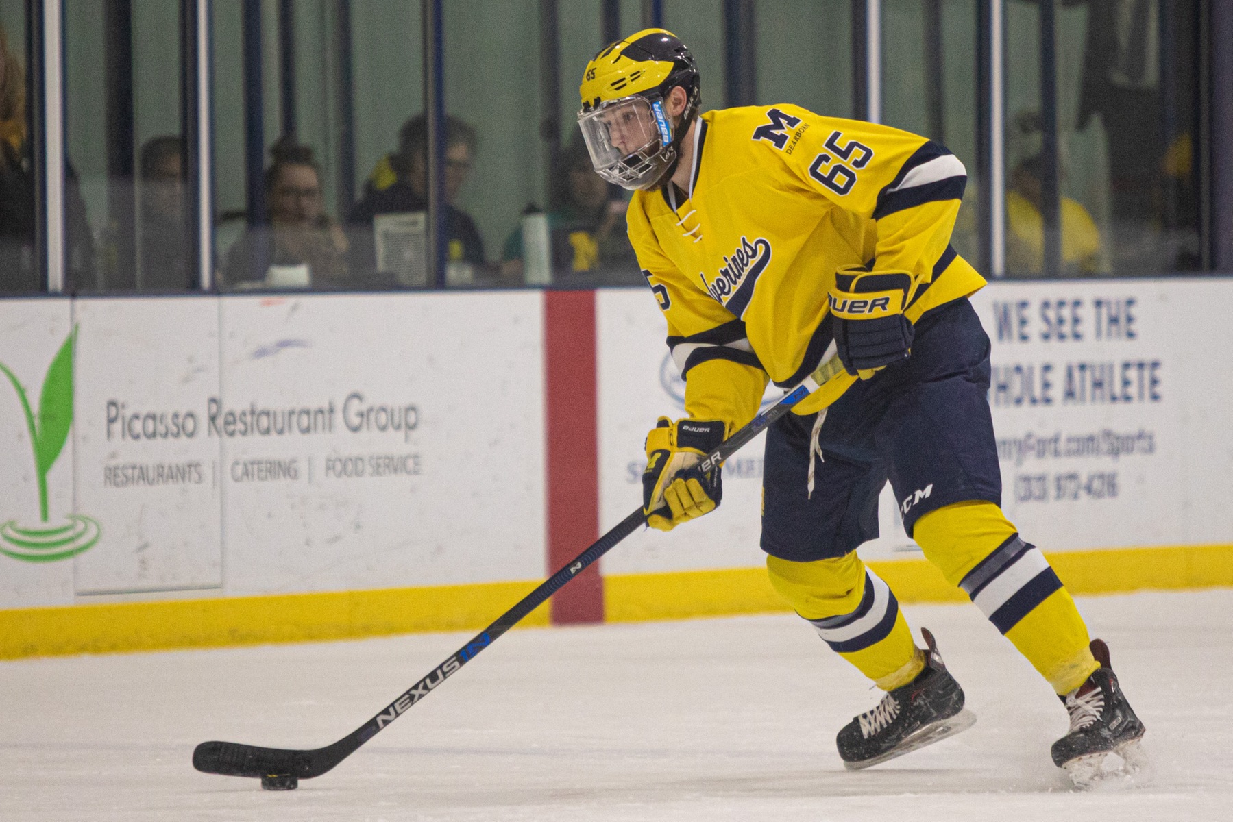Wolverines fall in overtime, settle for series-split with Blue Devils