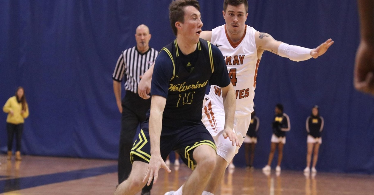 KEGLEY LEADS WOLVERINES OVER RACERS 76-64