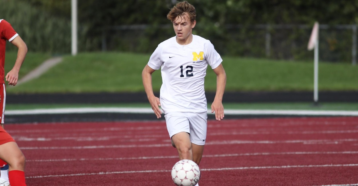 Racers tops UM-Dearborn 4-1 in WHAC match